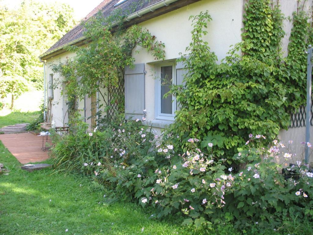 Le Brame - Chambres D'Hotes Avilly-Saint-Leonard Exteriör bild