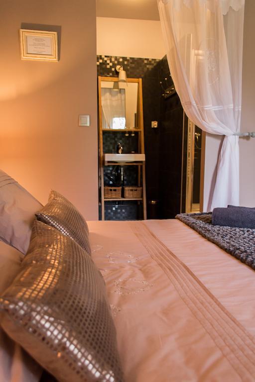 Le Brame - Chambres D'Hotes Avilly-Saint-Leonard Rum bild